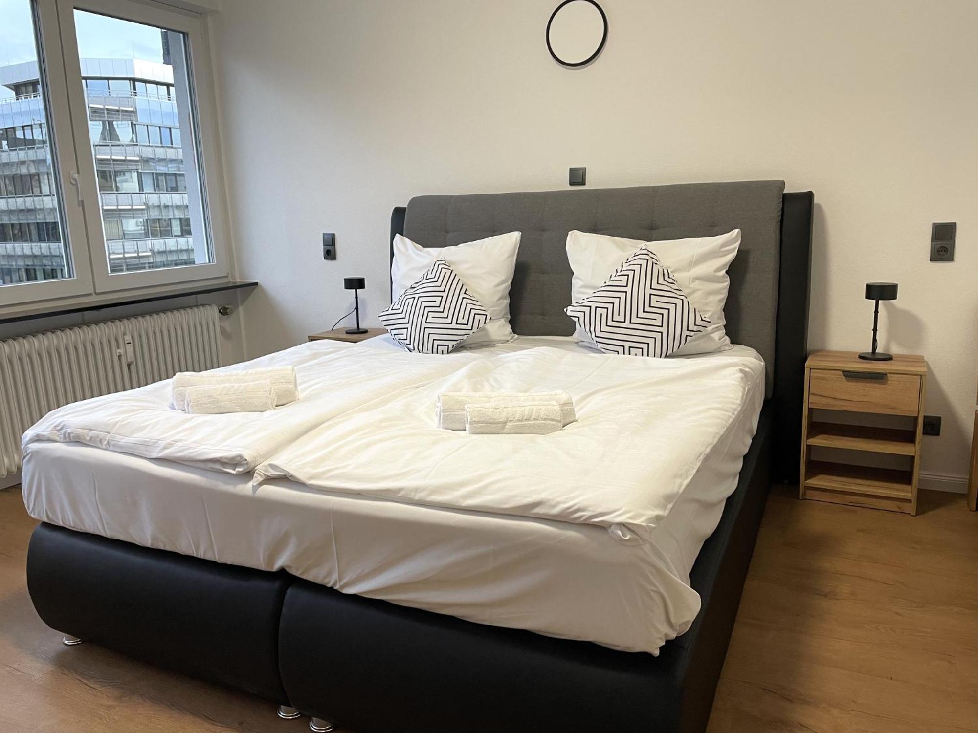 Urbansuites - Stylish Apartments I Koblenz Center I Kitchen I Up To 115M2 ภายนอก รูปภาพ
